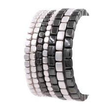 Load image into Gallery viewer, Seven-layer metal bead stretch bracelet (8 color options)